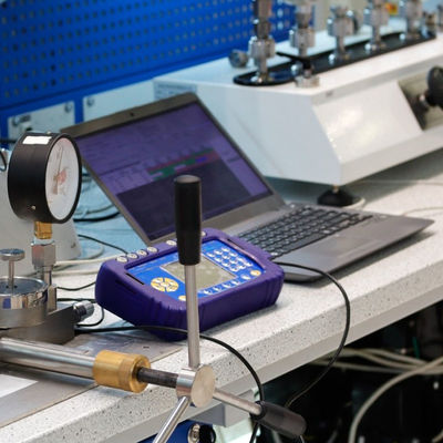 qualité  IEC Ul Testing Lab For Industrial Mining Machinery Rapid Third-party authentication service usine