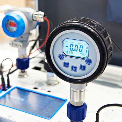 Détection de certification de Cqm de Cb d'essais en laboratoire d'essai en laboratoire de lampe de projecteurs et service rapides menés de certification