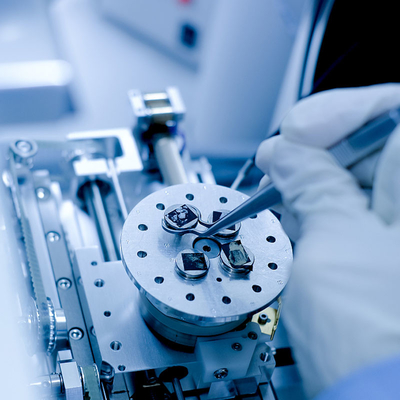 Les laboratoires d'essai des véhicules à moteur d'éléments rapportent le service d'authentification d'essais en laboratoire de véhicule