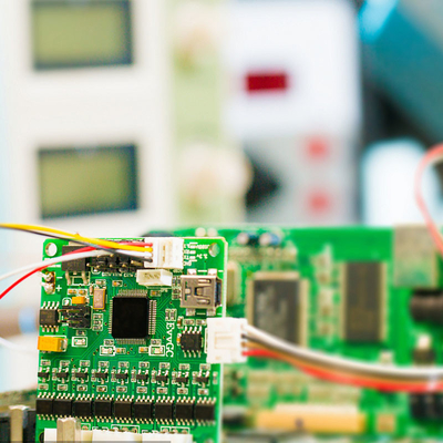 Centre de recherches de laboratoire d'essais du projecteur rf pour le tiers service d'authentification de matériel électronique