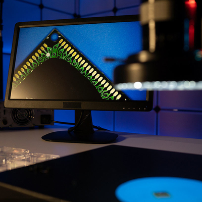 Le laboratoire d'essais de batterie de cellules entretient service d'authentification examiné par laboratoire de FCC de tiers le tiers